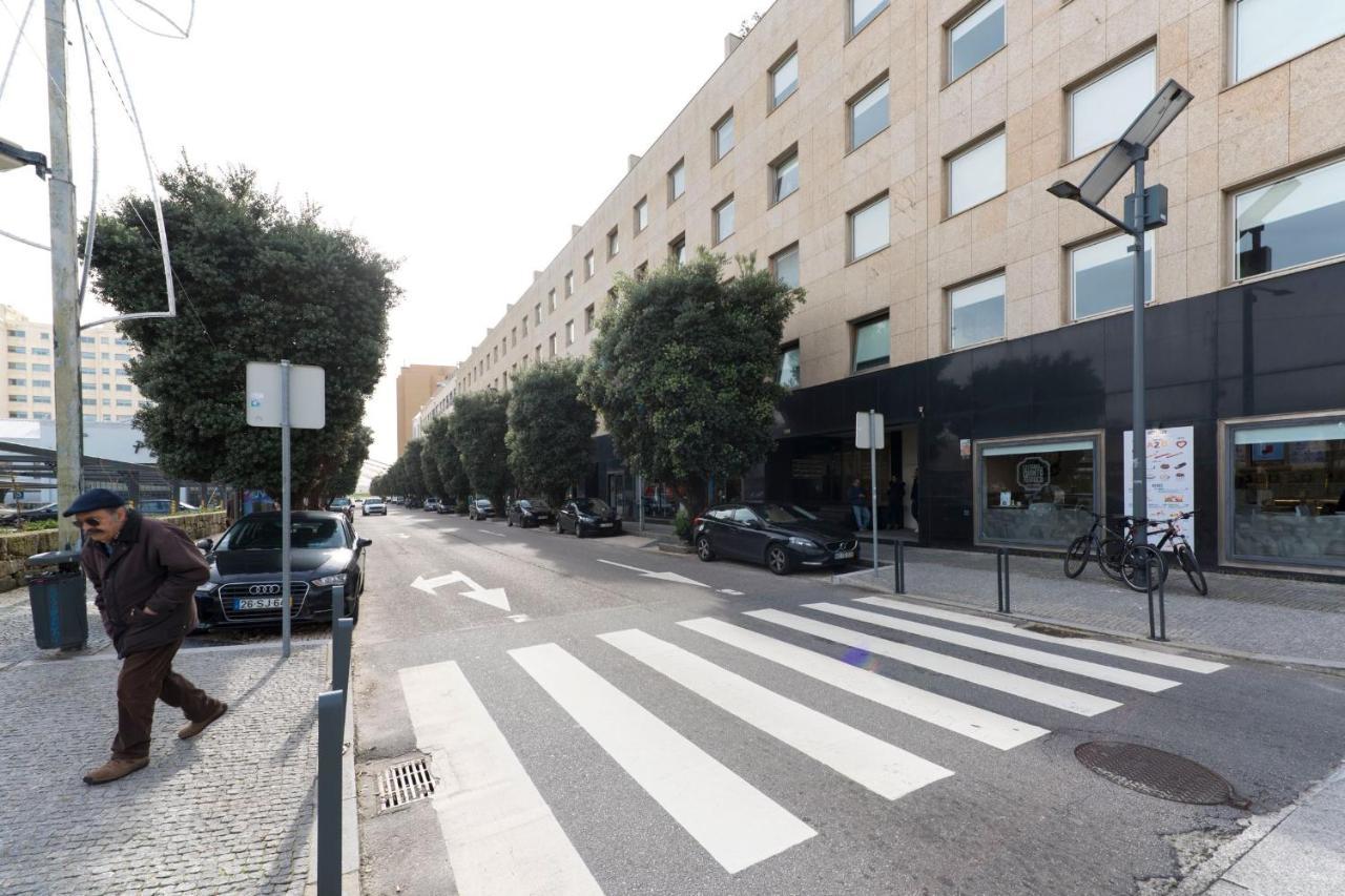 Lovelystay - Oporto Beach Apartment With 2 Free Parking Spots Matosinhos  Exterior photo